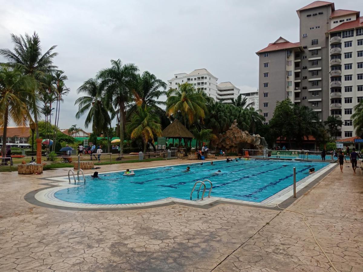 Glory Beach Resort Private 2 Bedroom Apartment 포트딕슨 외부 사진